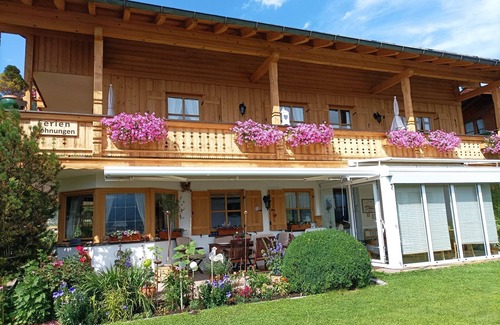 Entfelden Apartment | Lovely two-room apartment Fellhorn with south-facing balcony and mountain view 35sqm