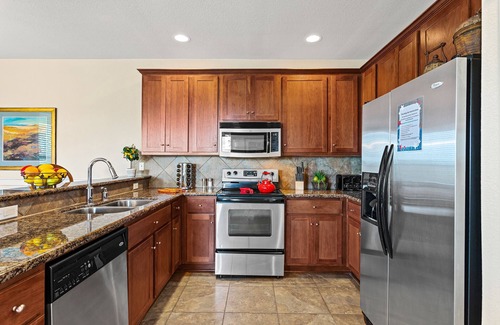 Jonestown Condo | Lovely Villa in the Hollows Resort Community, Lake View, 4 Pools, Pickleball, Beach Club!