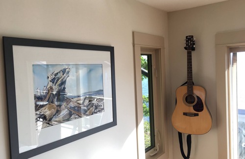 Selma Park House | Lovely Waterfront Beach Haven with Hot Tub & SUP
