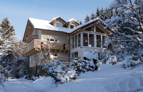 Zachenberg House | Lovingly furnished vacation apartments with pool/whirlpool/central, quiet locon