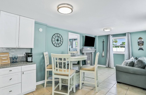 Vilano Beach House | Lower Level 1 Block from 2 Beaches w/Private Pool, High-Speed Wi-Fi