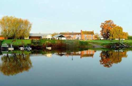 Forest of Dean Hotel | Lower Lode Inn