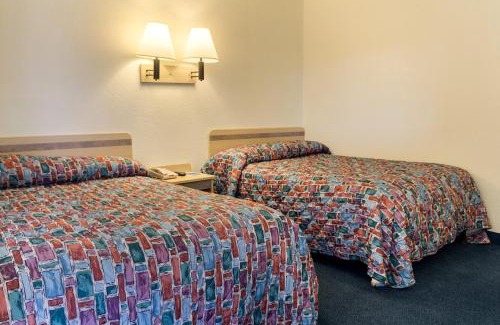 Summit Station Hotel | Loyalty Inn Columbus