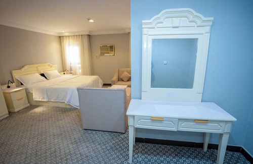 Al Olaya District Apartment | LP28.4 - Chic Studio Apt in Olaya District