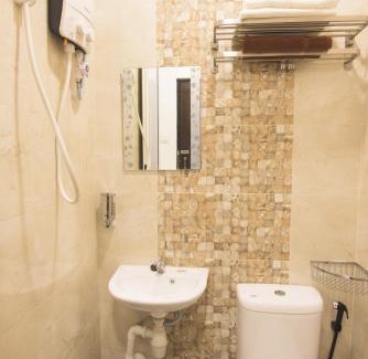 Taman Abad House | LTL Guesthouse
