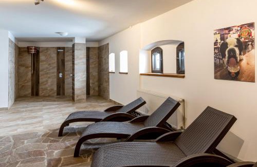 Pec pod Snezkou Hotel | Luční bouda