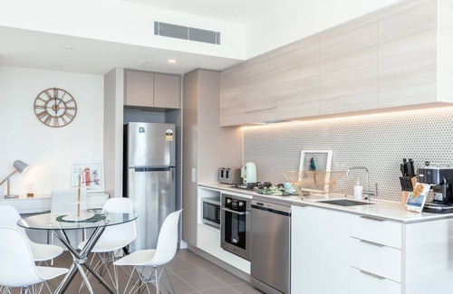 South Brisbane Apartment | Lucid