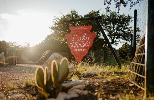Dripping Springs RV Rental | Lucky Arrow Retreat: Yurts