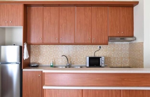 Nees Pagases Apartment | Lucky's Homes - Sunny Beachfront Suite