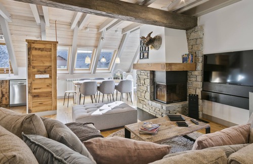 Salardu Apartment | Luderna - Dúplex Pin Nere