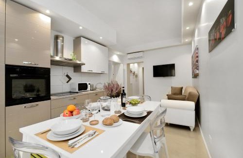 Sallustiano Apartment | Ludovisi Barberini Grand Apartment
