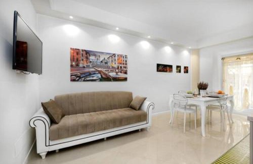 Sallustiano Apartment | Ludovisi Barberini Grand Apartment