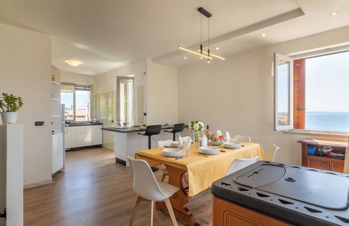 Gardone Riviera Apartment | Lukas Lake View & parking place, Gardone Riviera, Italy