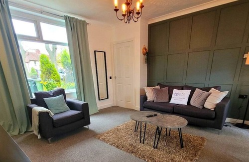 Gateshead House | Luke Stays - Chilside Road