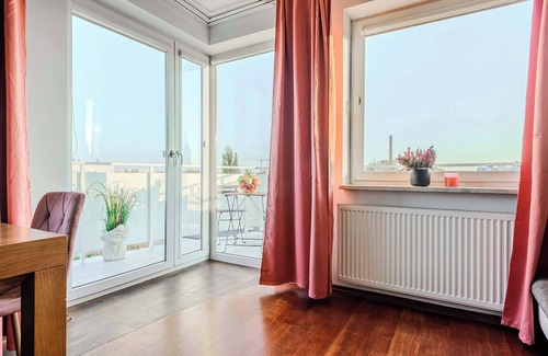 Lodz Apartment | Lumina apart with balcony on Sienkiewicza street