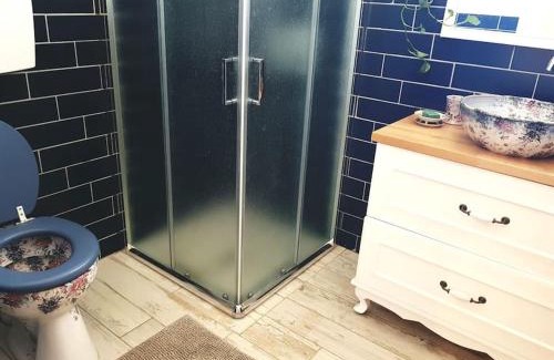 Tsiv'on Apartment | Luna's Guest Suite