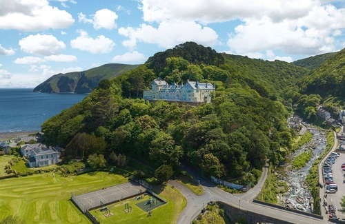 Lynmouth Apartment | Lundy View, a two bedroom seaside holiday apartment in Lynmouth