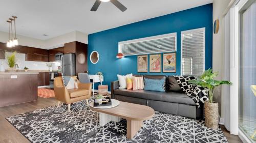 Cedar Park Apartment | LUX 1B1B with Parking, Pool, Gym, Private Patio near Austin