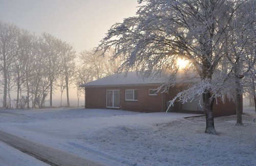 Friedrich-Wilhelm-Luebke-Koog House | Luxury holiday home with whirlpool and sauna, on the North Sea, Pets Allowed