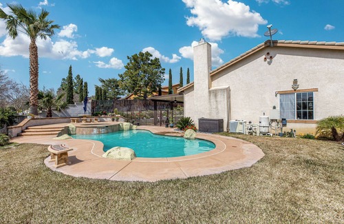 Rancho Cucamonga House | LUX Tranquil Heaven: Pool, Spa Oasis in Rancho Cucamonga, CA