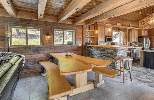 Cameron House | Luxe Cabin Compound 4 Mi to Cameron State Forest!