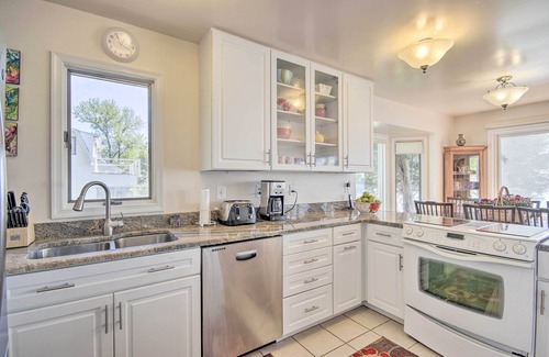 Shady Side House | Luxe Chesapeake Bay Getaway < 20 Mi to Annapolis!
