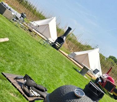 Echteld Other | Luxe Glamping Tipitentjes een 4 en 2 persoons tent