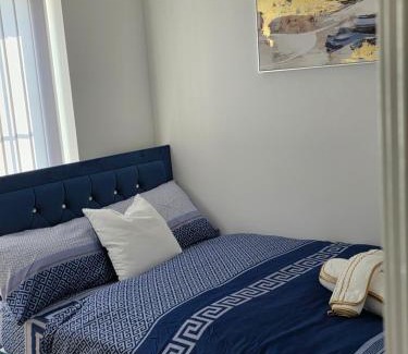 Brympton House | Luxe Home To Rent Yeovil