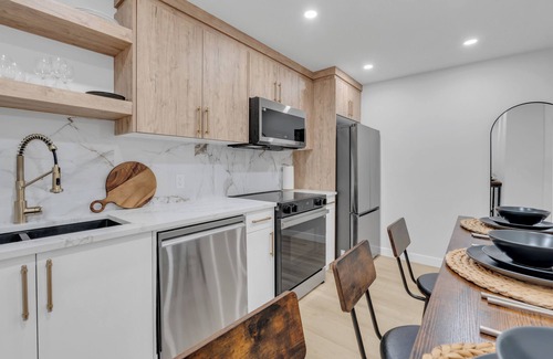 Southeast Calgary House | Luxe Modern Brand New & Spacious 2BR Ensuite @ 203 Setonstone Landng SE Calgary