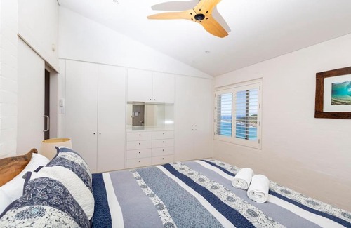 Yamba House | Luxe Oceanfront Penthouse! Yamba's best Suncrest 5