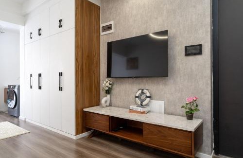 Kilimani Apartment | Luxe place with pool,gym,mini mart in yaya center