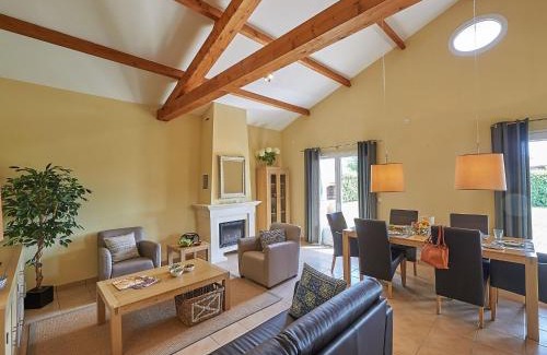 Les Forges Villa | Luxe villa in Les Forges with BBQ Garden