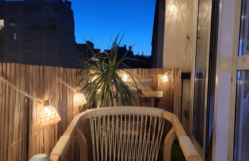 Ternes Apartment | Luxueux Appart Avec Balcon Proche Arc de Triomphe