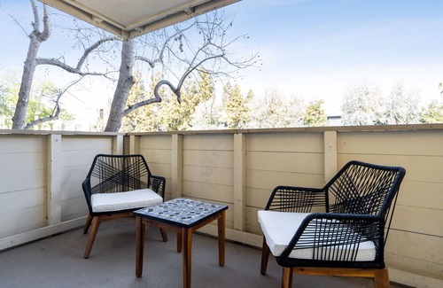 Cuernavaca Condo | Luxurious 1b/1b Designed For Long Stays In Tech Capital!