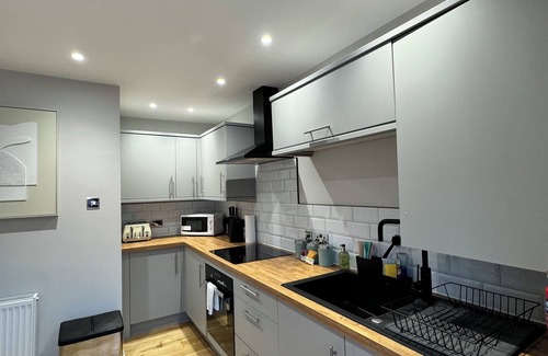 Cribbs Causeway Apartment | Luxurious 2-Bed Flat/Home Away From Home nn