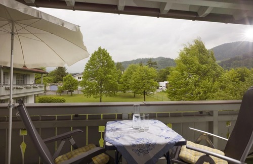 Oberaudorf Apartment | Luxurious 2 room apartment with south balcony sauna swimming pool