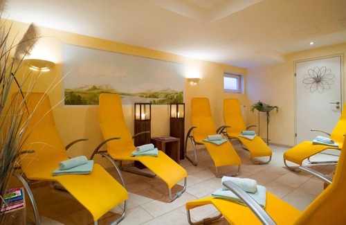 Oberaudorf Apartment | Luxurious 2 room apartment with south balcony sauna swimming pool