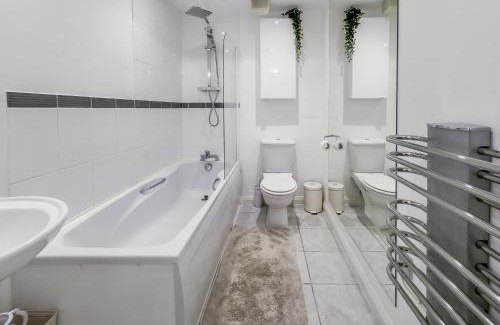 Lansbury Apartment | Luxurious 2bed in Canary Wharf
