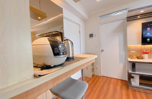 Bandung Apartment | Luxurious 3Br At Gateway Ahmad Yani Cicadas Apartment