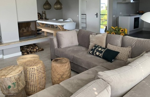 Kortgene House | Luxurious 8-person villa with a view of the Veerse Meer in Kortgene