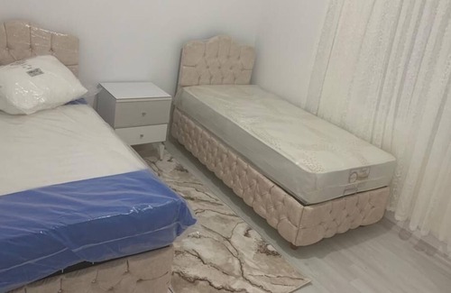 Yenisehir Apartment | Luxurious apartment in a beautiful, rural area with views of a historic castle..