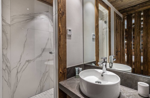 Val-d'Isere Ski Chalet | Luxurious Chalet with Private Elevator, Hammam, Fireplace, and Stunning Terrace in Val d'Isère