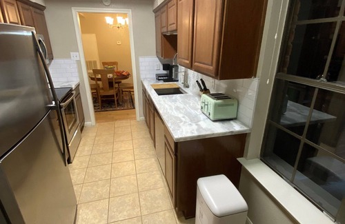 Texas Medical Center Condo | Luxurious Condo Close to Houston's Best Attractions!