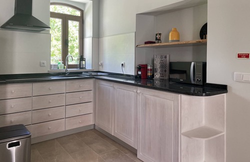 Lousa House | Luxurious cottage at Quinta do Areal country house