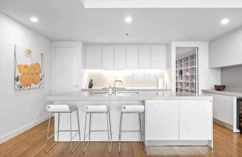 Southbank Apartment | Luxurious Enormous 5brm Penthouse
