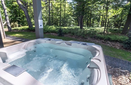 Le Chambon-sur-Lignon Cottage | Luxurious Lodge with Private Spa, Pool, Gym, and Golf Access