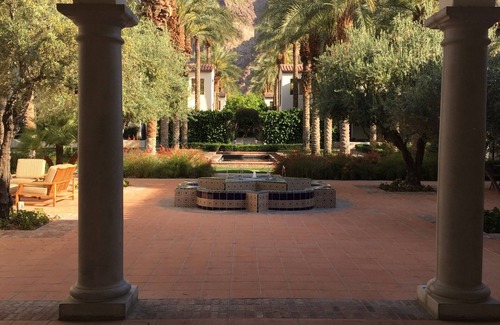 La Quinta Apartment | Luxurious ground floor studio with a lovely private patio,