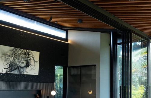 Guarne Other | Luxurious Guest House on beautiful ranch