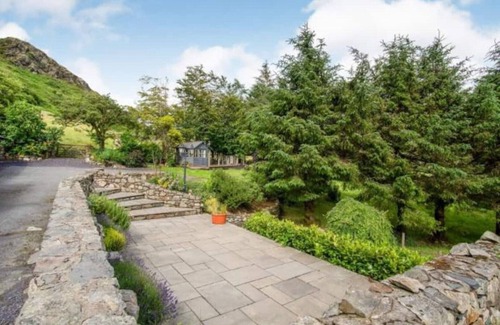 Snowdonia National Park Area Cottage | Luxurious Holiday Retreat in Snowdonia sleeps upto 10