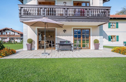 Luft Apartment | Luxurious Holiday Apartment Sissi with Wi-Fi, Terrace